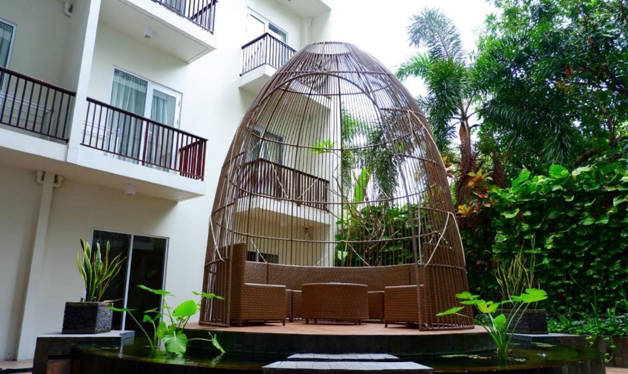 Hotel Nikhila Seminyak Extérieur photo