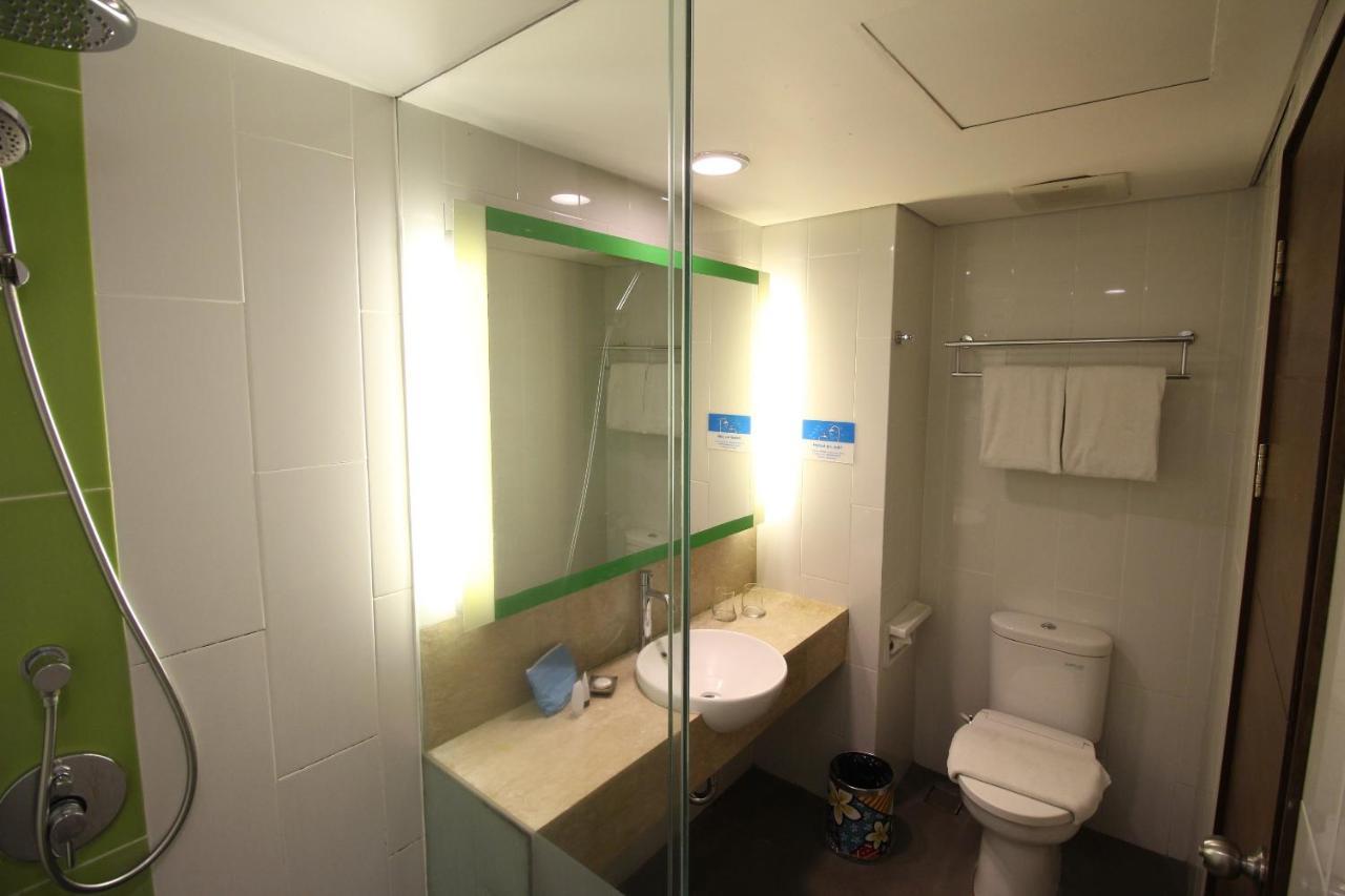 Hotel Nikhila Seminyak Extérieur photo